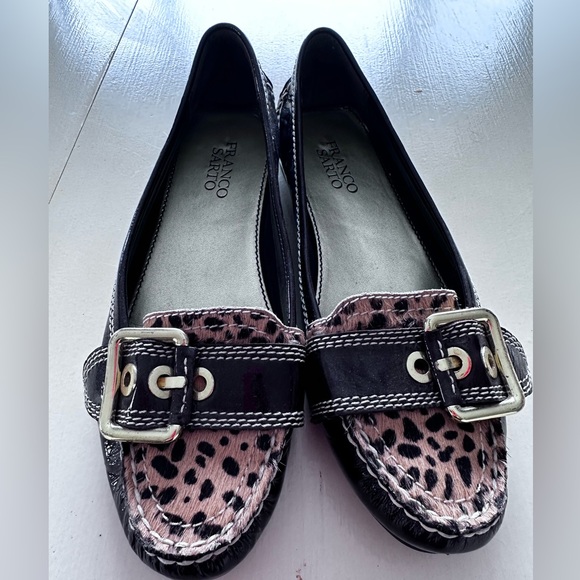 Flats with fur at toes - Picture 1 of 1